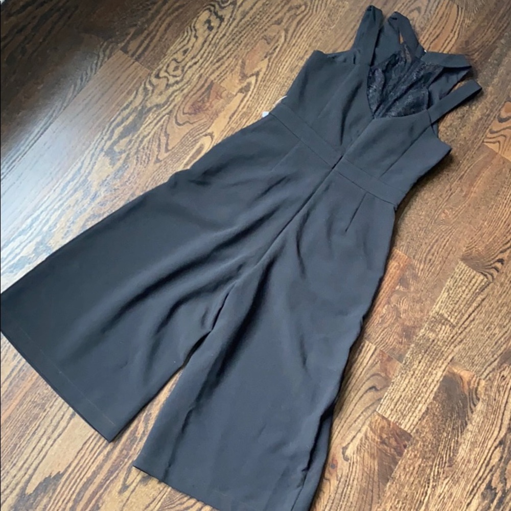 Adelyn Rae cropped jumpsuit - Picture 4 of 6